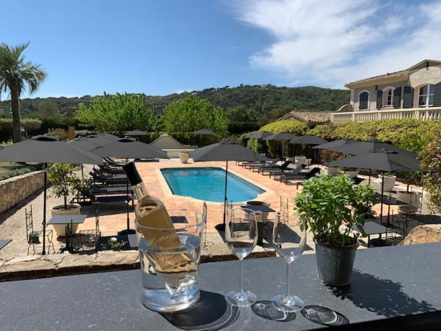 Hotel Bastide Sainte Anne Extérieur photo