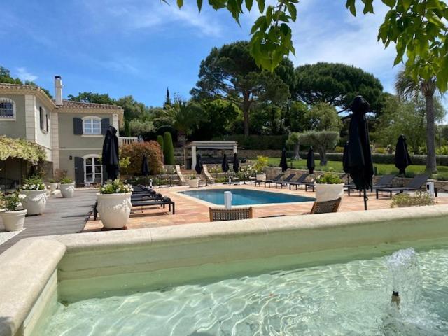 Hotel Bastide Sainte Anne Extérieur photo