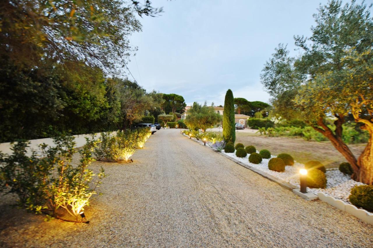 Hotel Bastide Sainte Anne Extérieur photo